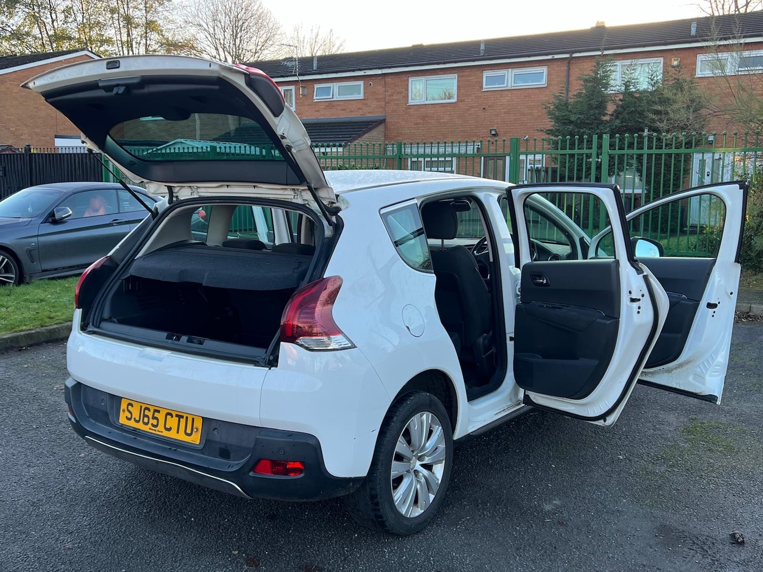 Used Peugeot 3008 2015 for sale - 76772310: Photo 49