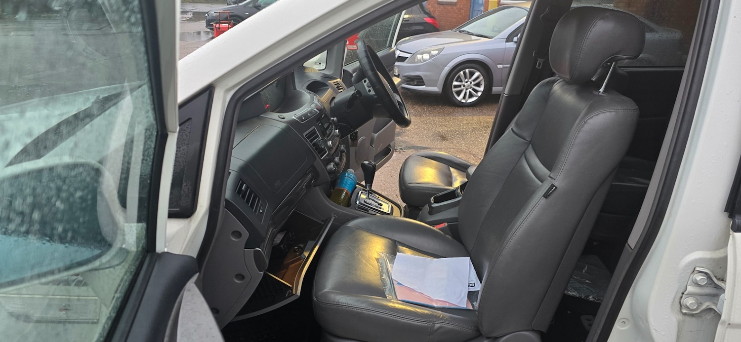 Used Ssangyong Turismo 2015 for sale - 77551524: Photo 22