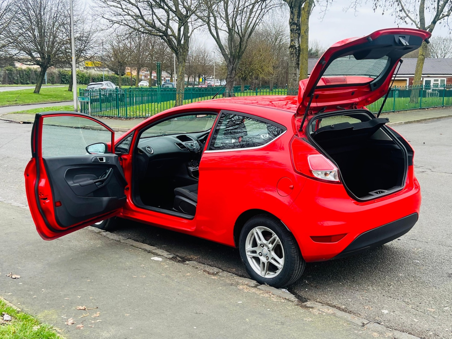 Used Ford Fiesta 2014 for sale - 77551525: Photo 27