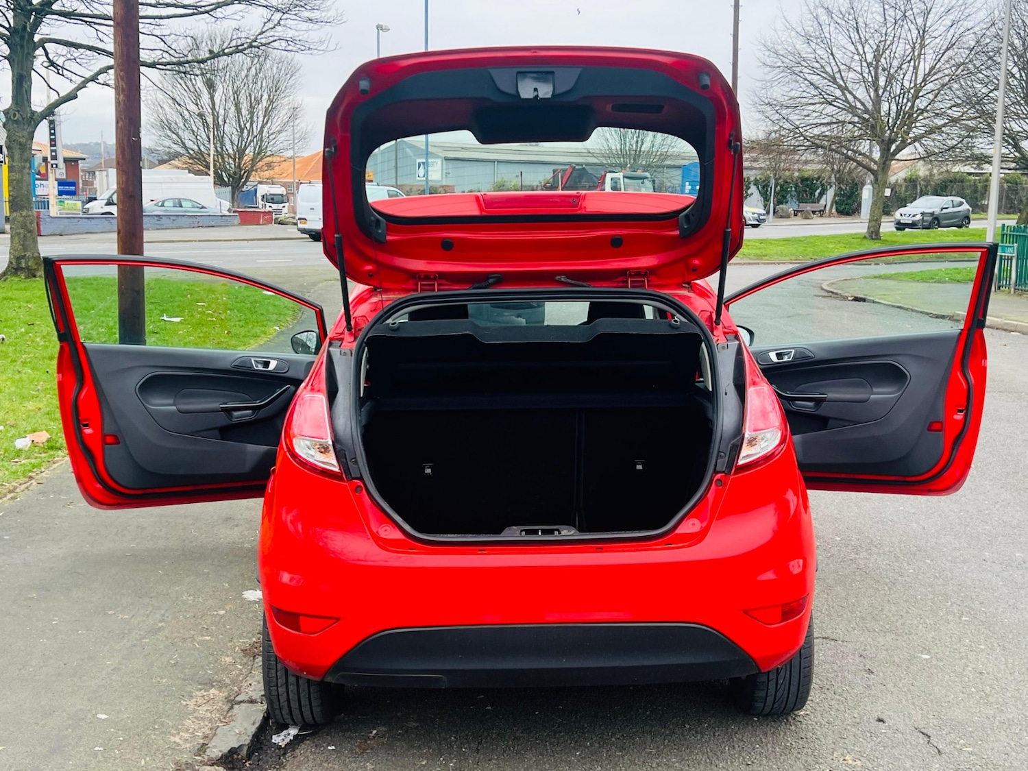 Used Ford Fiesta 2014 for sale - 77551525: Photo 45