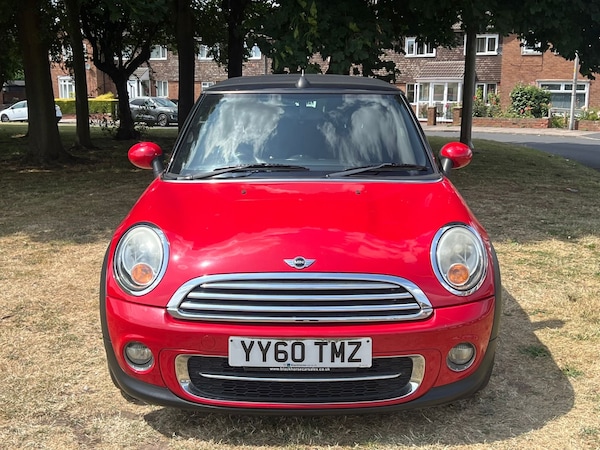Used MINI Convertible 2011 for sale - 76168077: Photo 21