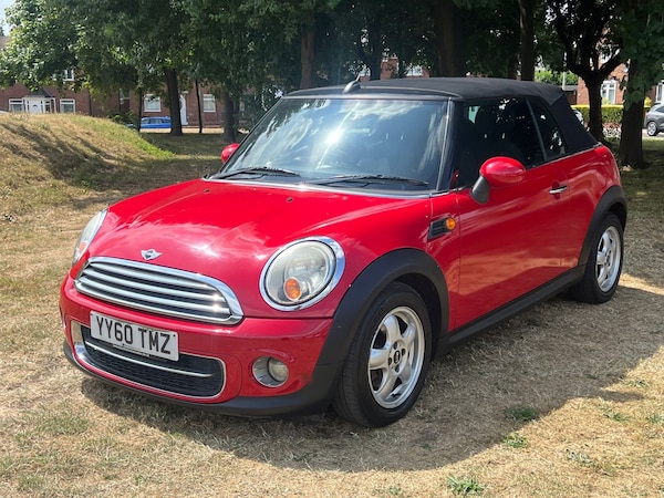 Used MINI Convertible 2011 for sale - 76168077: Photo 23