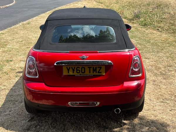 Used MINI Convertible 2011 for sale - 76168077: Photo 28