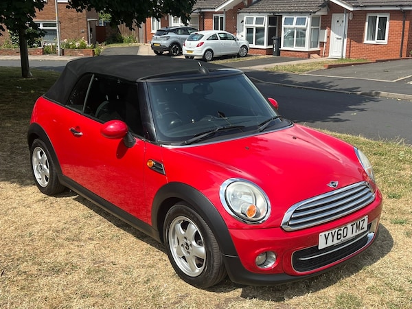 Used MINI Convertible 2011 for sale - 76168077: Photo 34