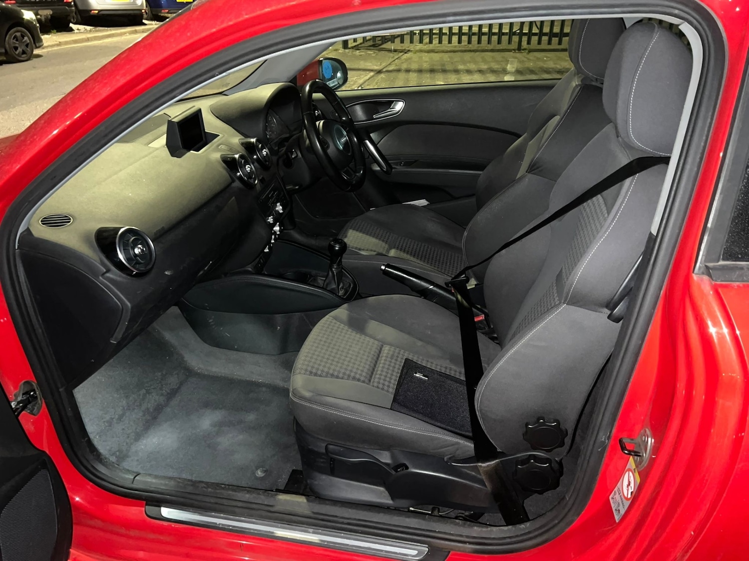 Used Audi A1 2011 for sale - 78155715: Photo 15