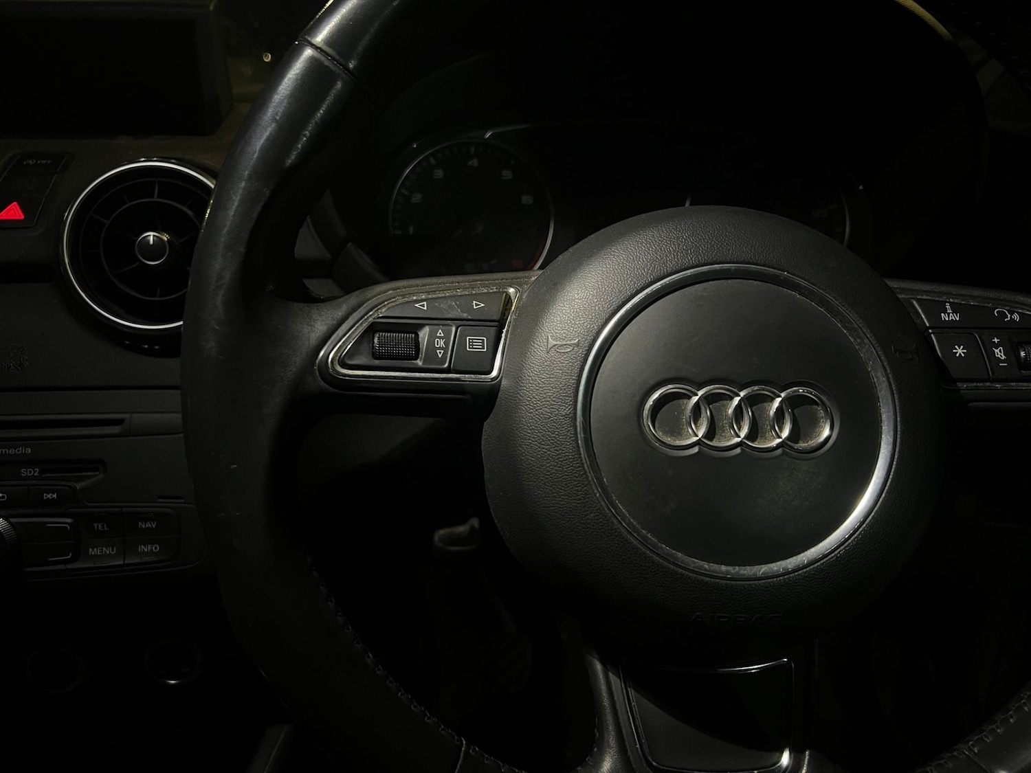 Used Audi A1 2011 for sale - 78155715: Photo 16