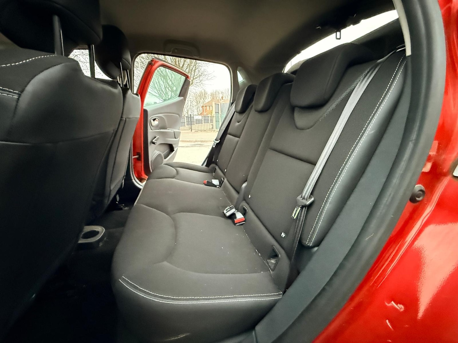 Used Renault Clio 2013 for sale - 77855598: Photo 35