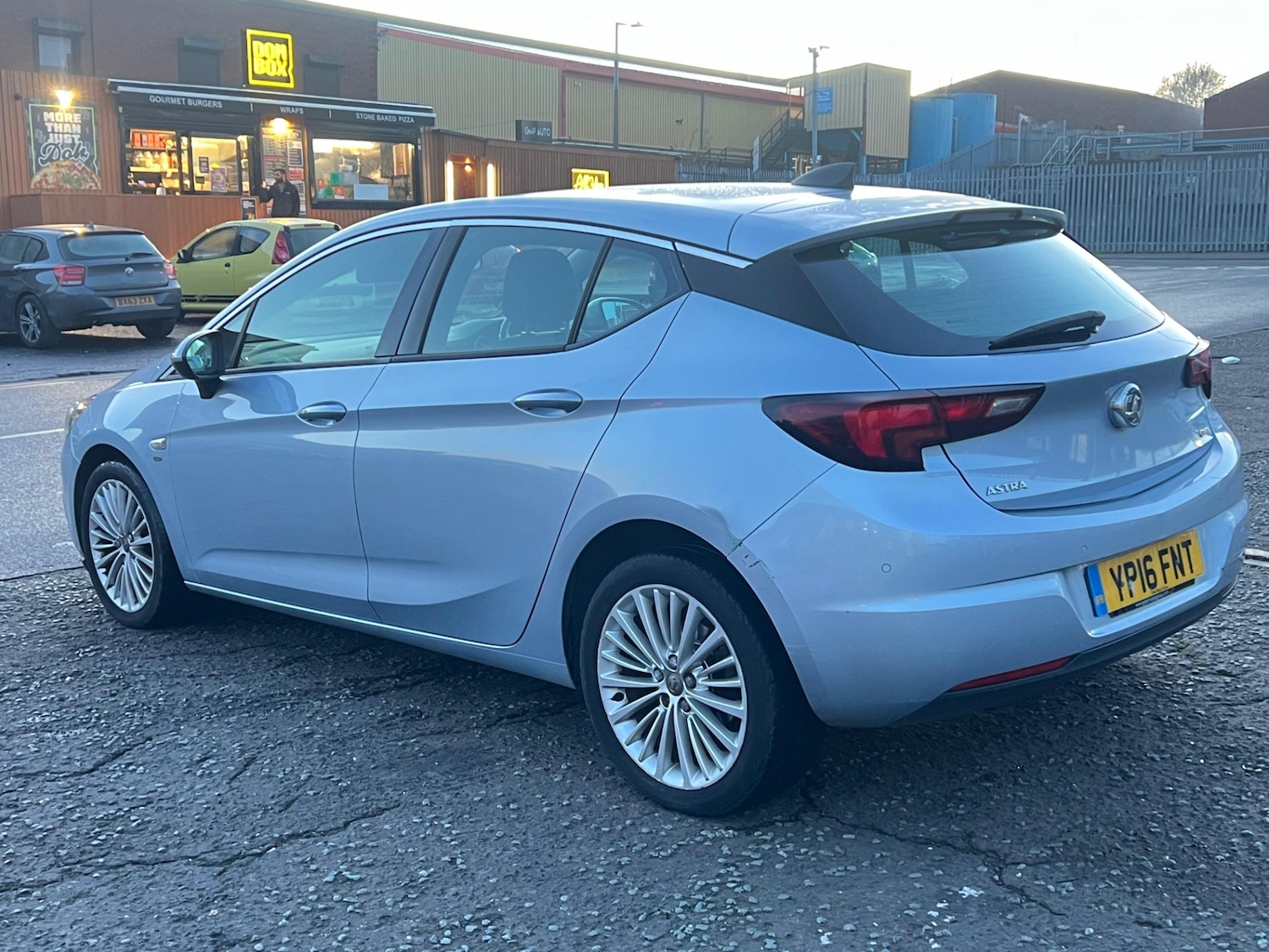 Used Vauxhall Astra 2016 for sale - 76772309: Photo 5