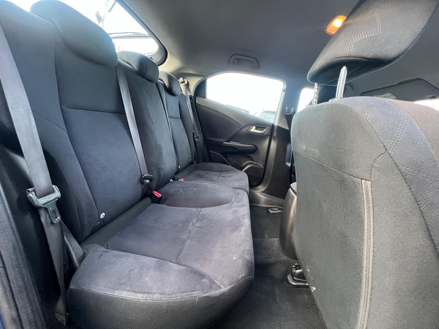 Used Honda Civic 2013 for sale - 76799614: Photo 15