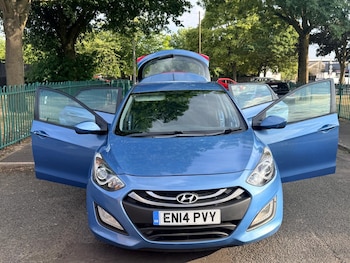 Used Hyundai i30 2014 for sale - 79349649: Photo