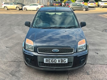 Used Ford Fusion 2010 for sale - 78756256: Photo