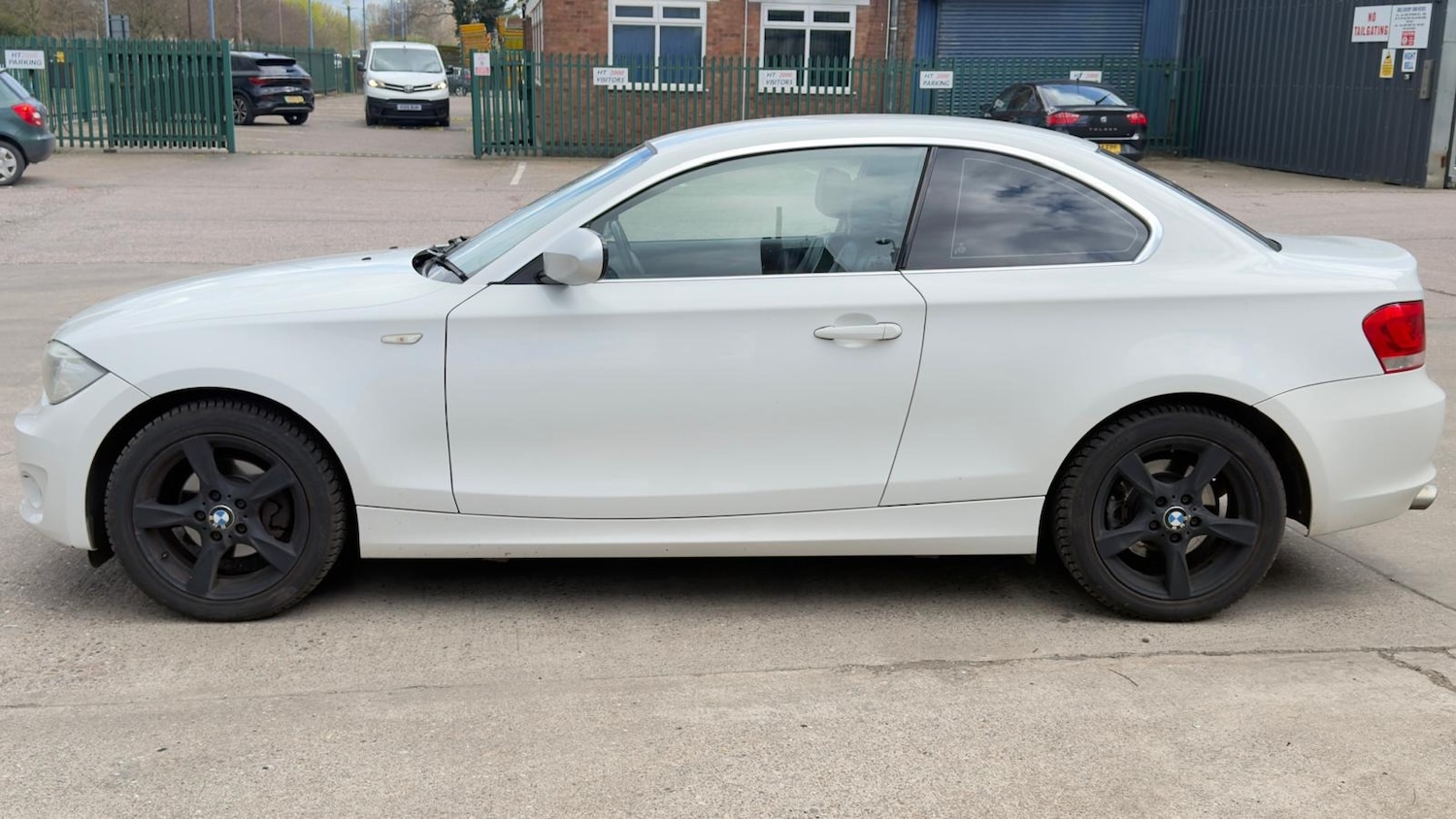 Used BMW 1 Series 2012 for sale - 78102310: Photo 6