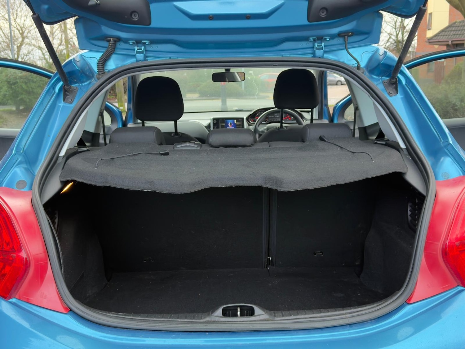 Used Peugeot 208 2012 for sale - 77254412: Photo 24