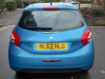 Used Peugeot 208 2012 for sale - 77254412: Photo