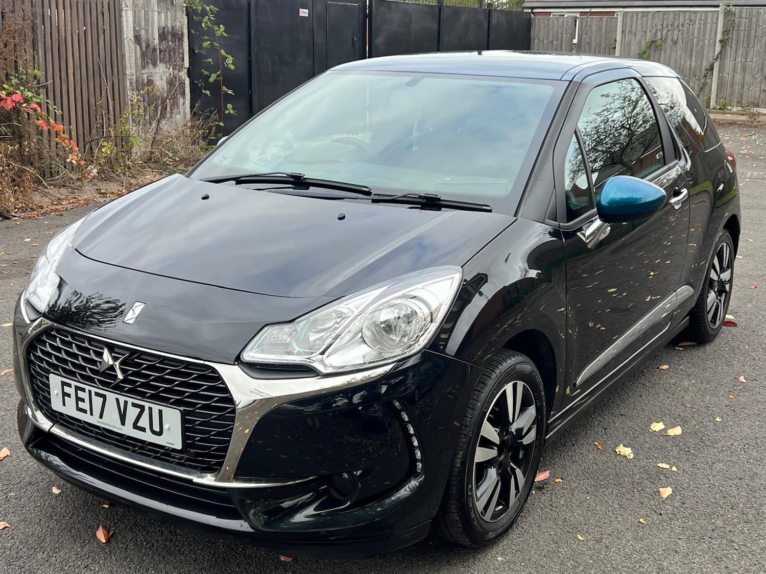 Used DS Automobiles DS 3 2017 for sale - 76176097: Photo 1