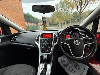Used Vauxhall Astra 2011 for sale - 76161174: Photo