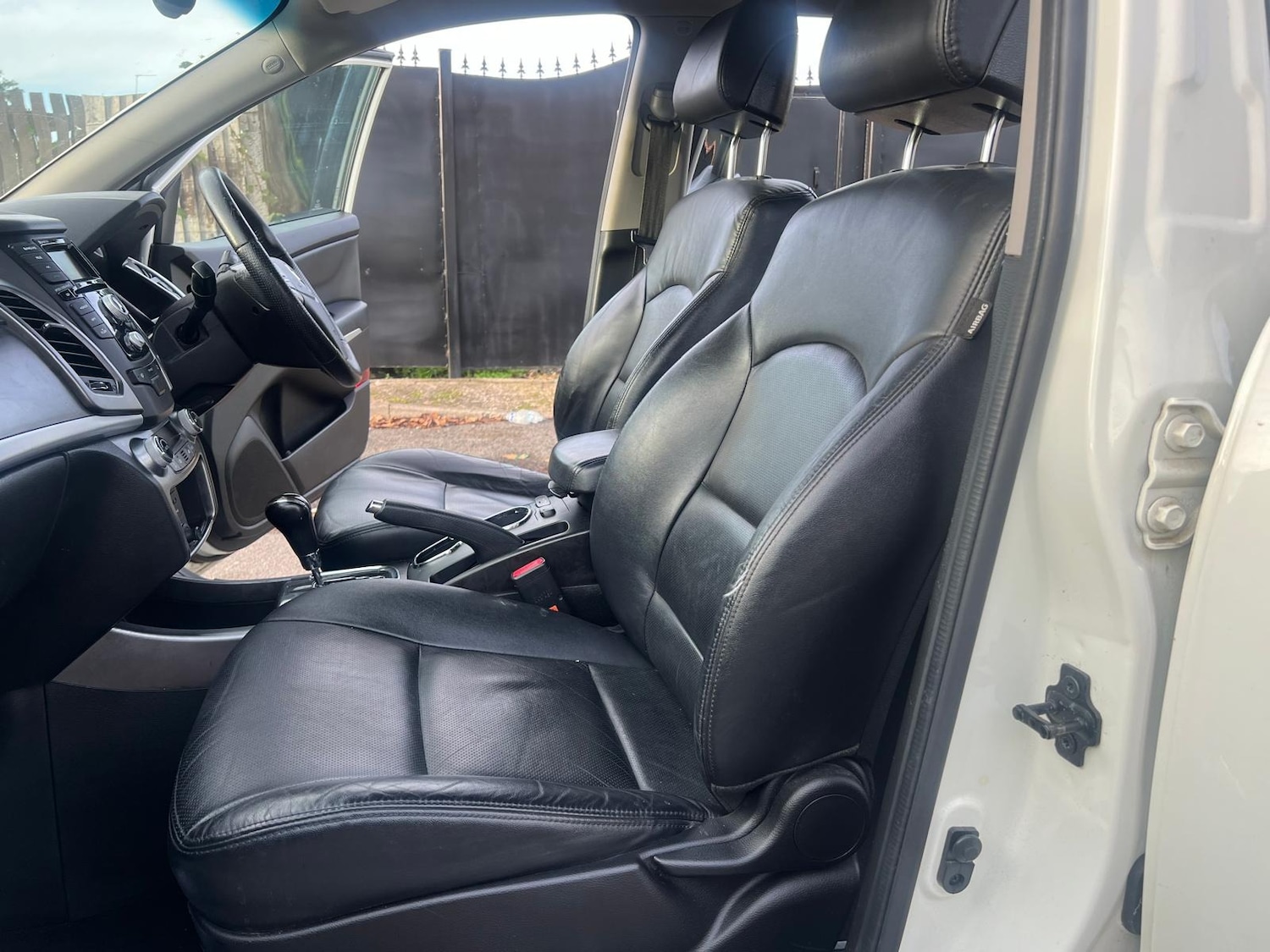 Used Ssangyong Korando 2015 for sale - 76551160: Photo 18