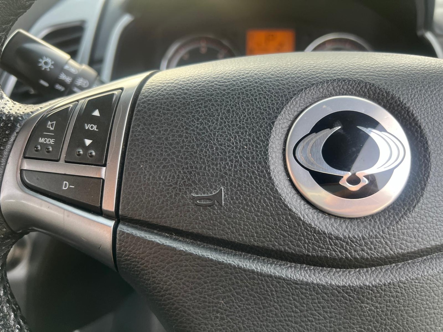 Used Ssangyong Korando 2015 for sale - 76551160: Photo 23