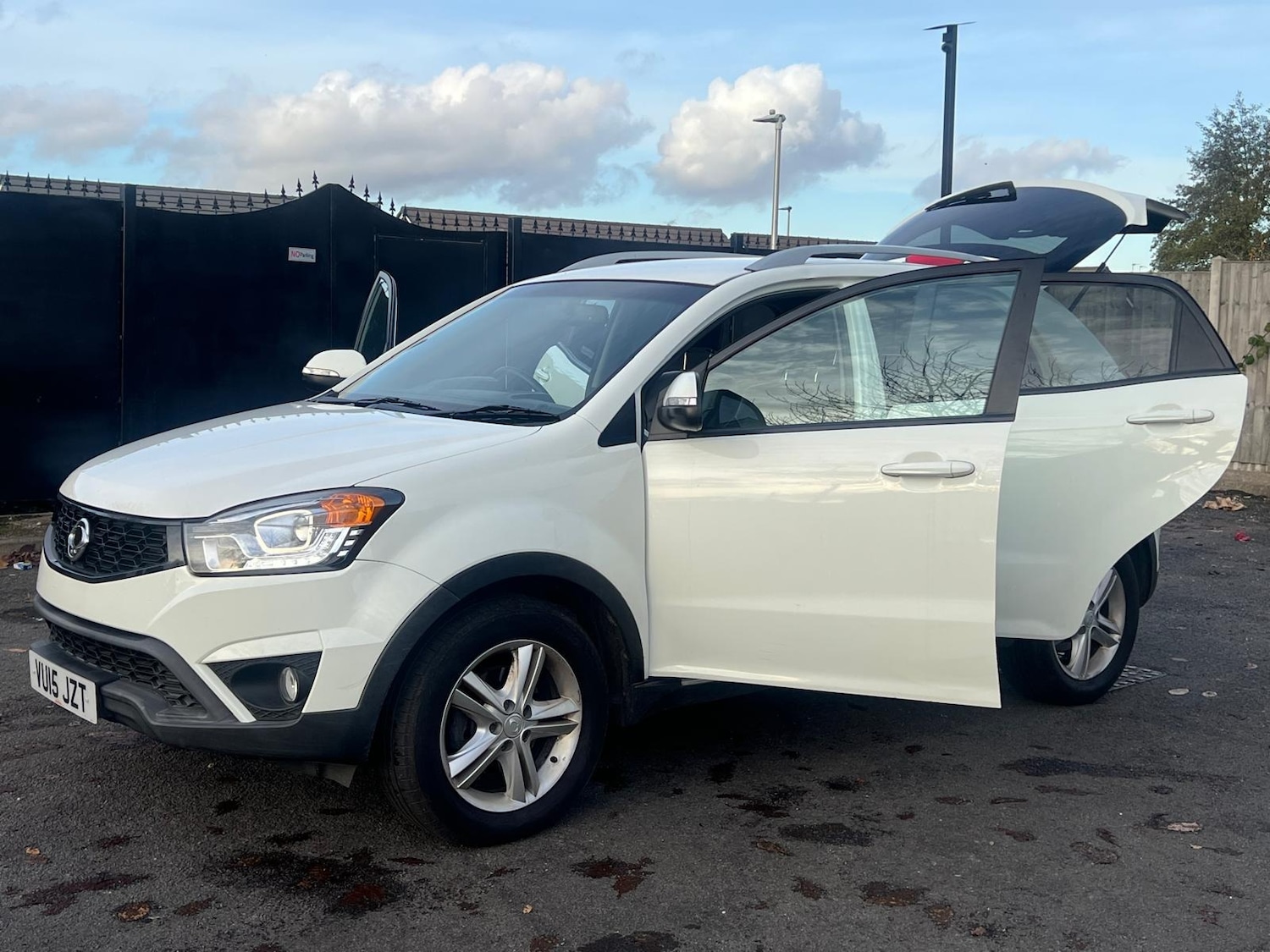 Used Ssangyong Korando 2015 for sale - 76551160: Photo 36