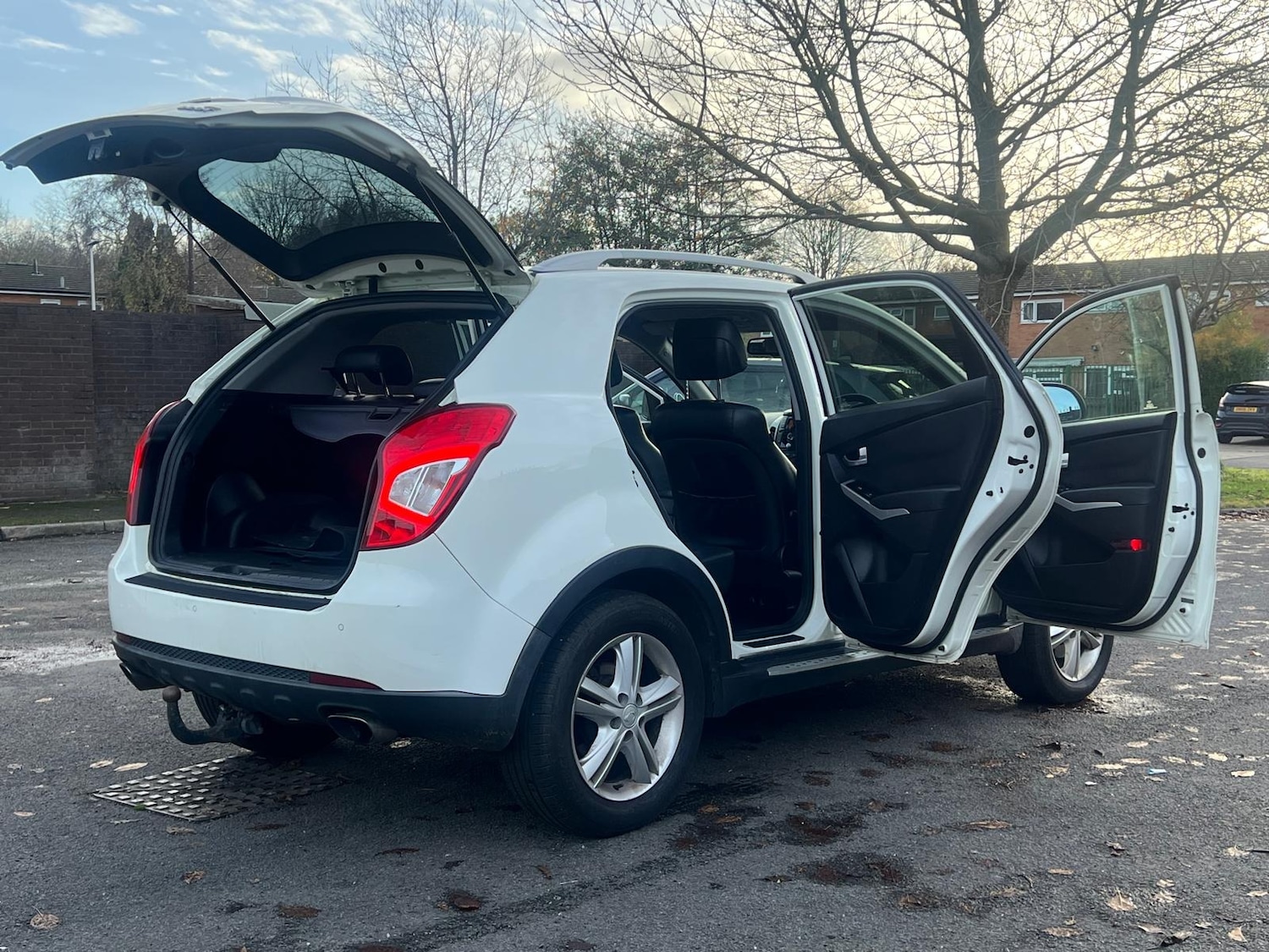 Used Ssangyong Korando 2015 for sale - 76551160: Photo 42
