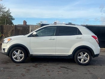 Used Ssangyong Korando 2015 for sale - 76551160: Photo