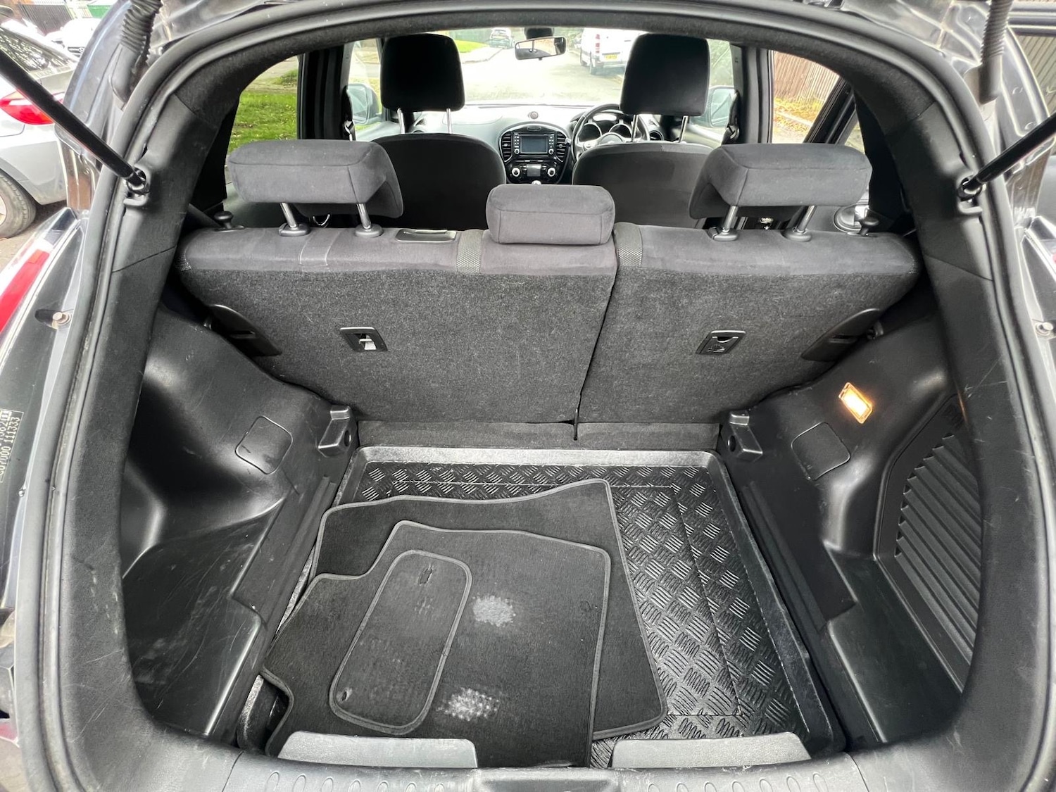 Used Nissan Juke 2016 for sale - 76397816: Photo 21