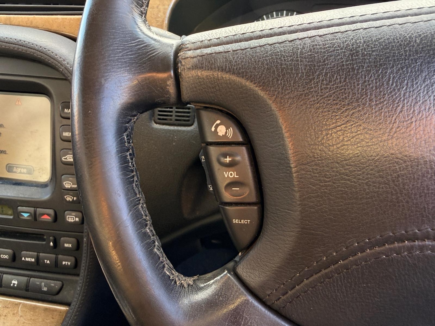 Used Jaguar S-Type 2004 for sale - 77706110: Photo 31