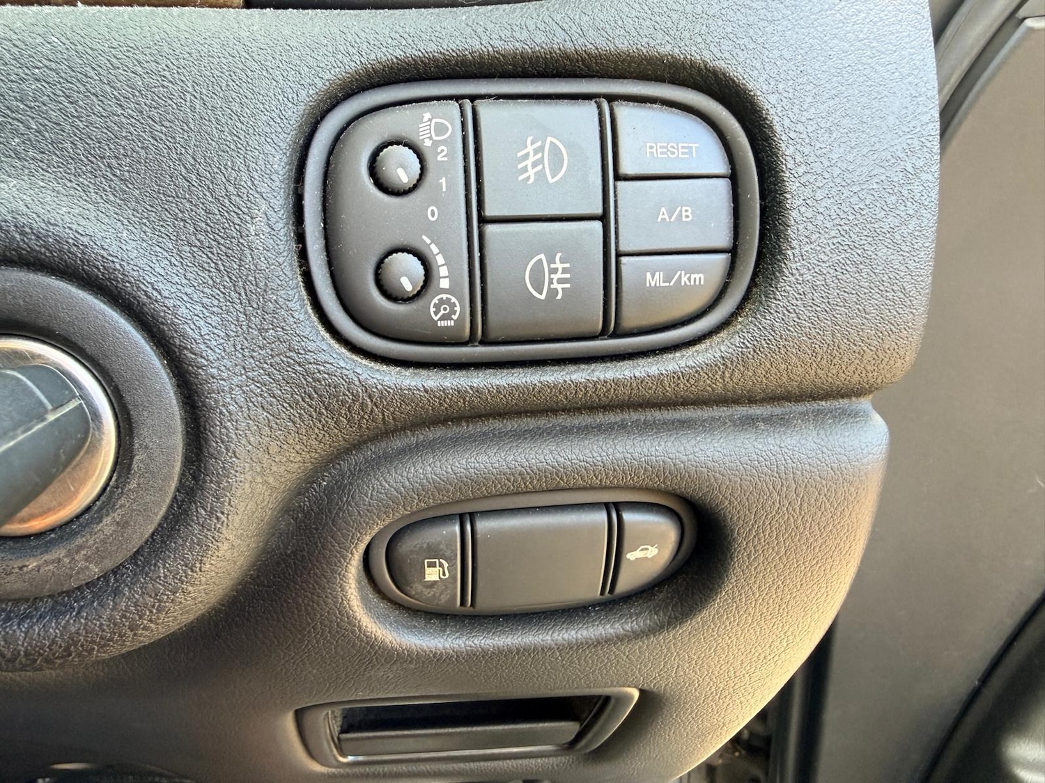 Used Jaguar S-Type 2004 for sale - 77706110: Photo 33