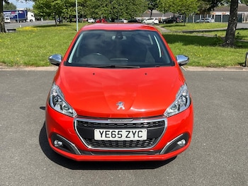 Used Peugeot 208 2016 for sale - 78916117: Photo