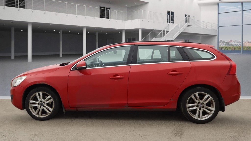 Used Volvo V60 2012 for sale - 76446409: Photo 6