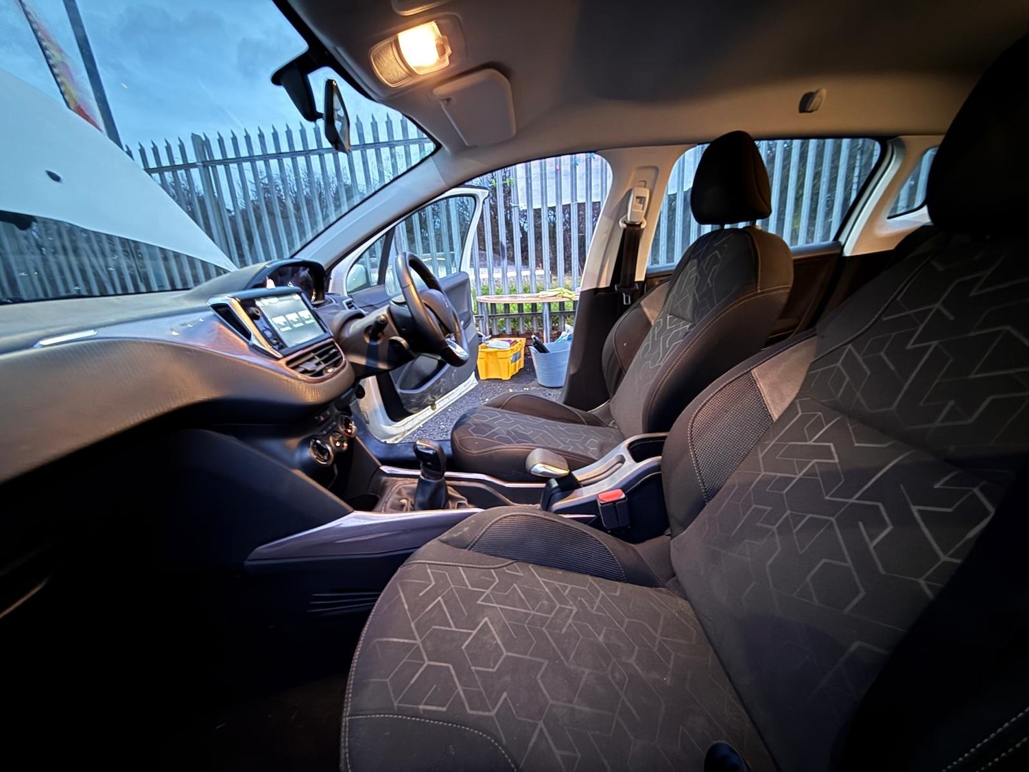 Used Peugeot 2008 2015 for sale - 76802498: Photo 14