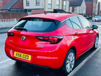 2016 (16) - 1.6 CDTi 16V ecoFLEX Design 5dr