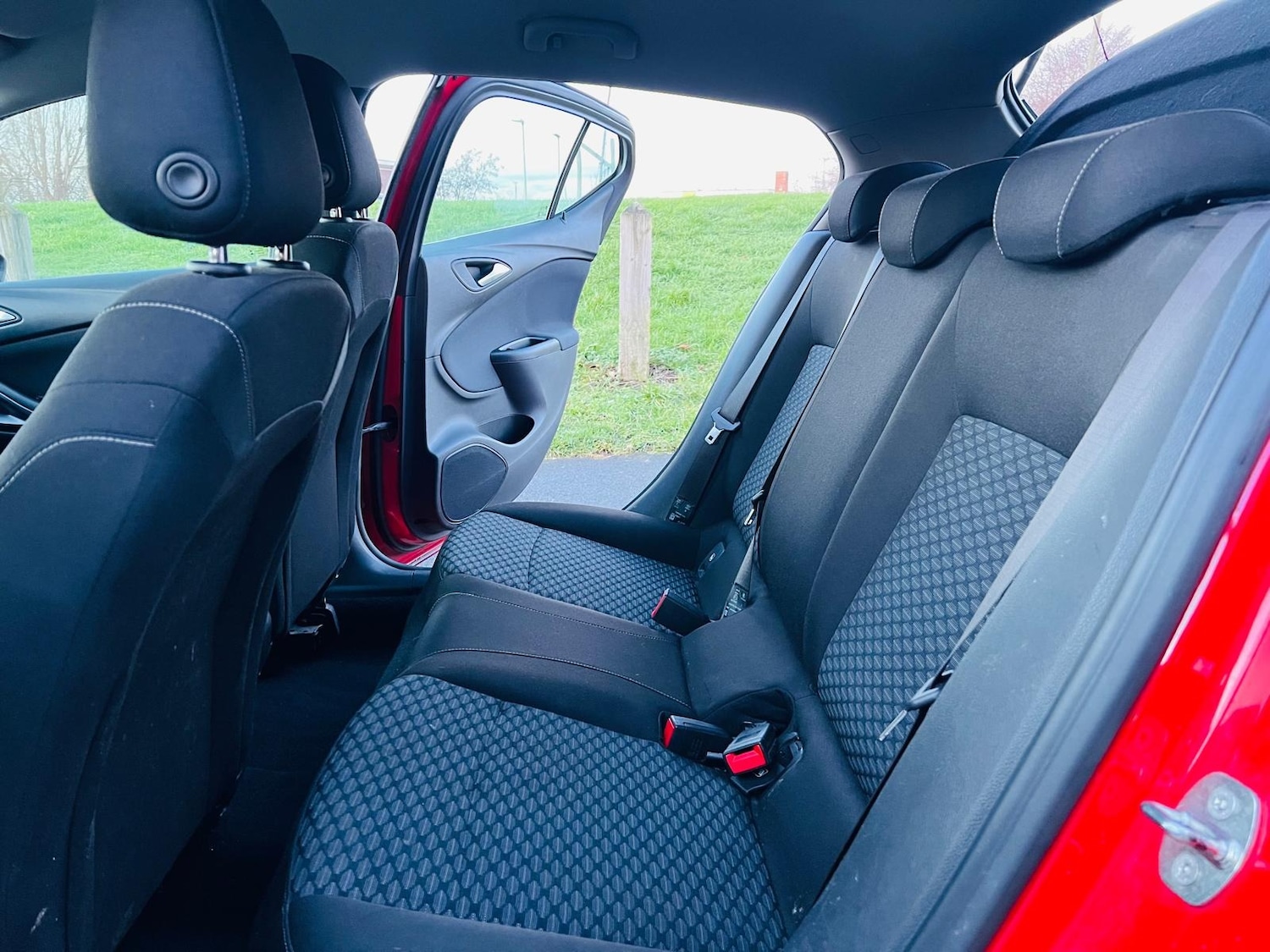 Used Vauxhall Astra 2016 for sale - 77231234: Photo 34