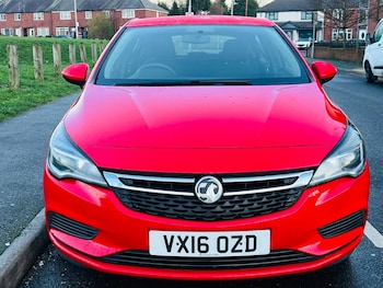 Used Vauxhall Astra 2016 for sale - 77231234: Photo