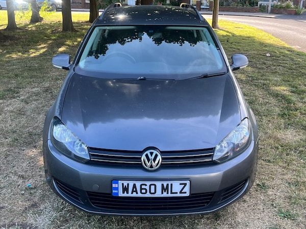Used Volkswagen Golf 2010 for sale - 76180068: Photo 16