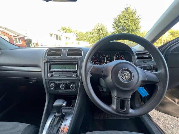 Used Volkswagen Golf 2010 for sale - 76180068: Photo 17