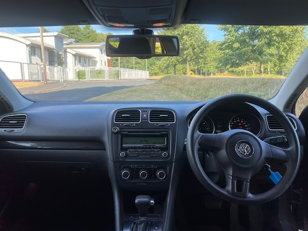 Used Volkswagen Golf 2010 for sale - 76180068: Photo 25