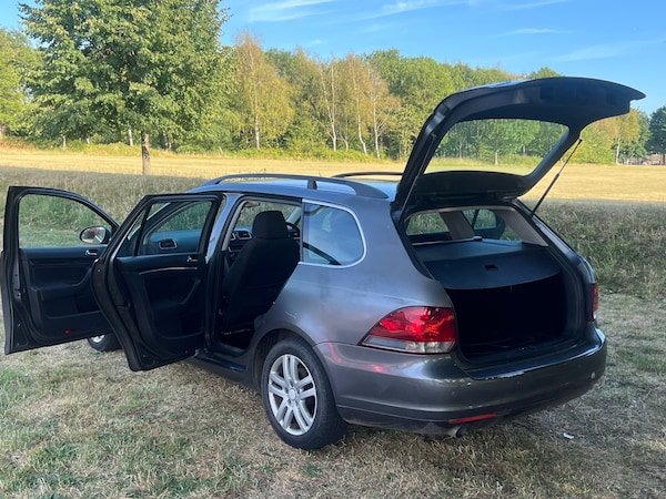 Used Volkswagen Golf 2010 for sale - 76180068: Photo 33