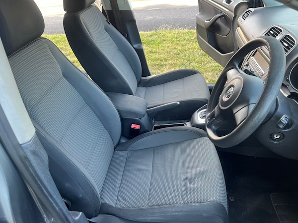 Used Volkswagen Golf 2010 for sale - 76180068: Photo 39