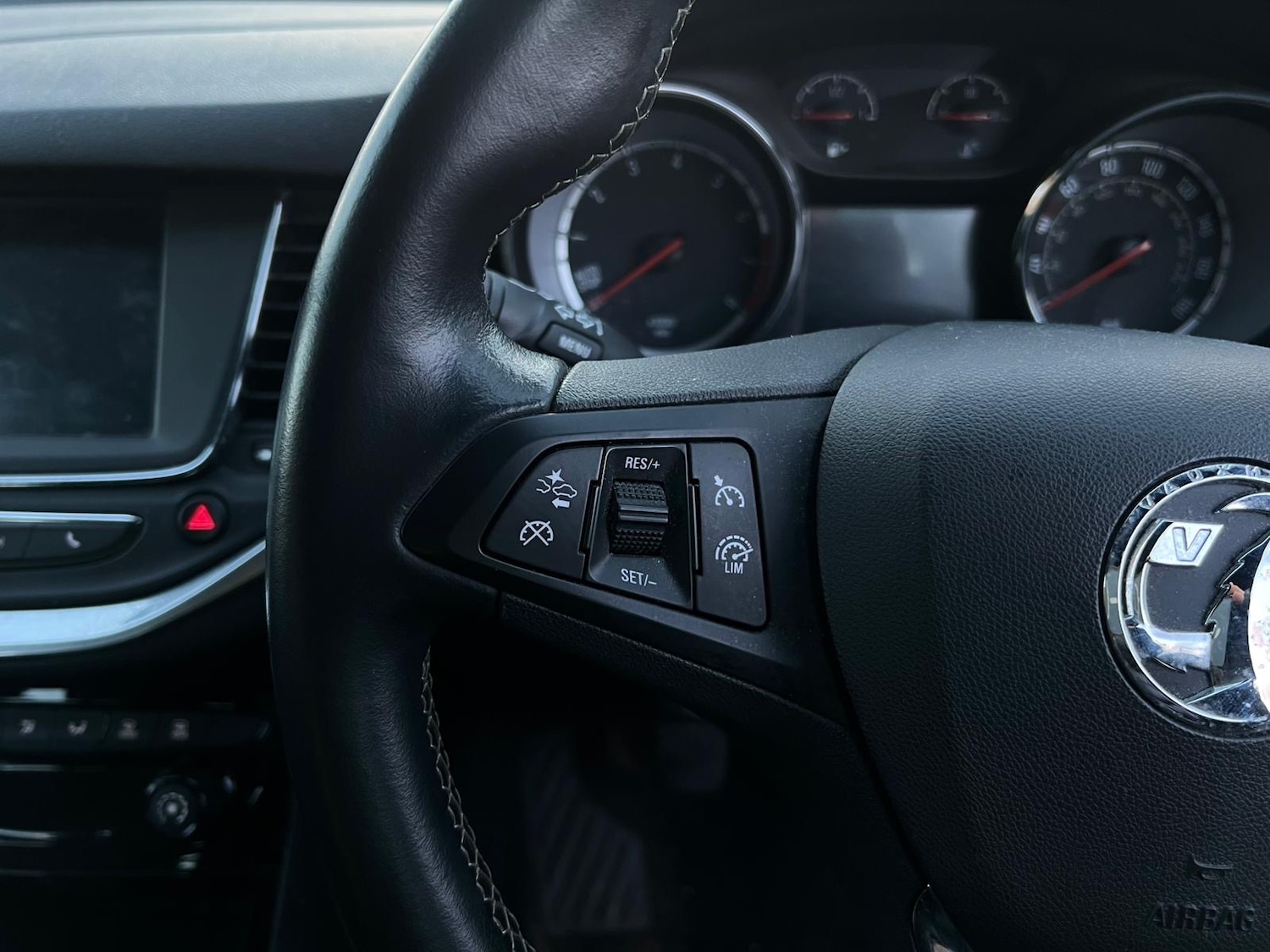 Used Vauxhall Astra 2016 for sale - 76669898: Photo 20