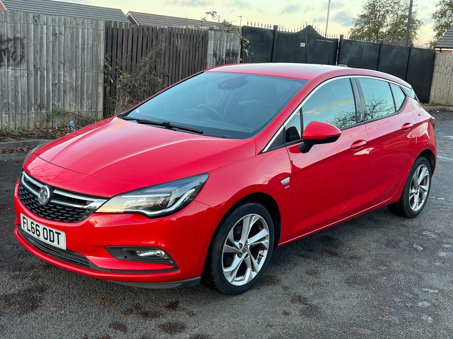 Used Vauxhall Astra 2016 for sale - 76669898: Photo 32
