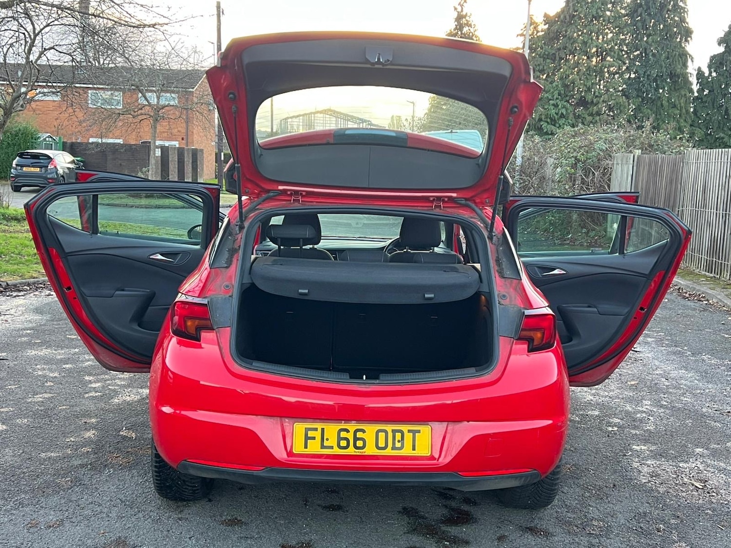 Used Vauxhall Astra 2016 for sale - 76669898: Photo 9