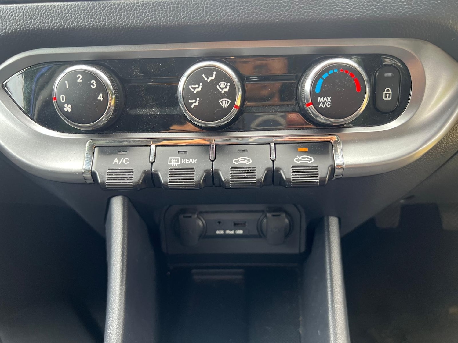 Used Kia Rio 2011 for sale - 76667851: Photo 10