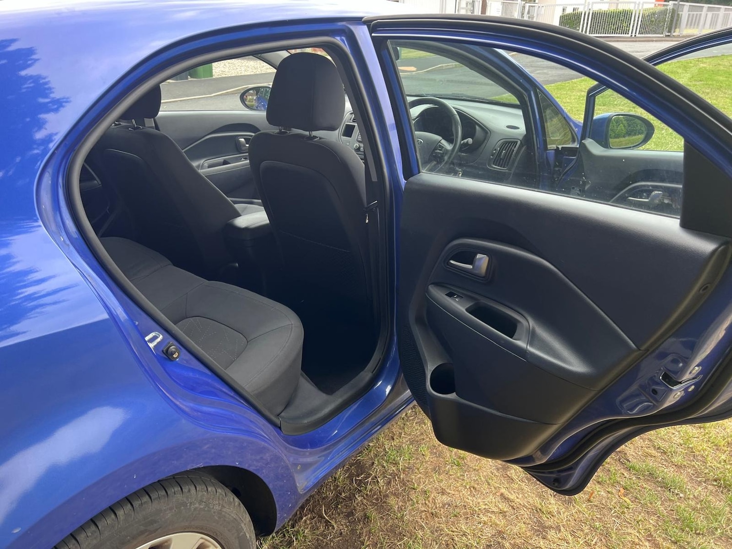 Used Kia Rio 2011 for sale - 76667851: Photo 4