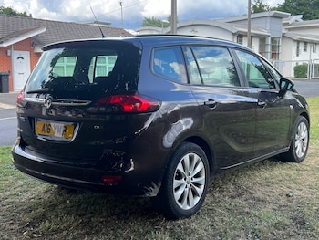 Vauxhall - Zafira