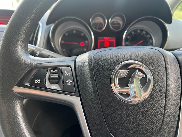 Used Vauxhall Zafira 2014 for sale - 76168068: Photo 31