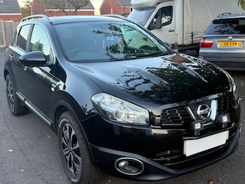 Nissan - Qashqai