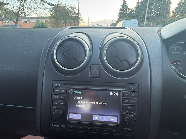 Used Nissan Qashqai 2012 for sale - 76176042: Photo 21