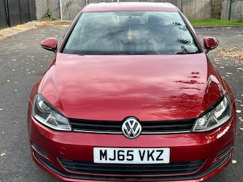 Used Volkswagen Golf 2015 for sale - 76176040: Photo 2