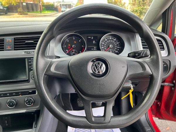 Used Volkswagen Golf 2015 for sale - 76176040: Photo 33
